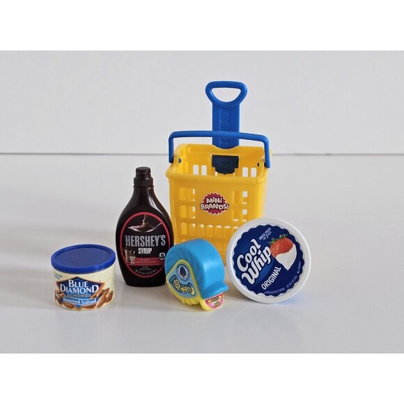 Zuru Mini Brands Pantry Items~Lot of 11 And Grocery Basket - Picture 5 of 5